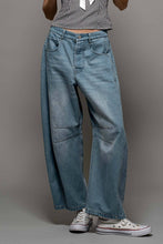 Load image into Gallery viewer, Echo Bootcut Soft Barrel Jeans