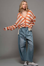 Load image into Gallery viewer, Echo Bootcut Soft Barrel Jeans