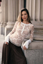 Load image into Gallery viewer, Floral Mesh Raglan Henley Top