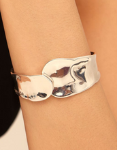 Load image into Gallery viewer, Waves Bracelet Silver