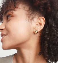 Load image into Gallery viewer, Ser Intrepida Bead Earrings Gold