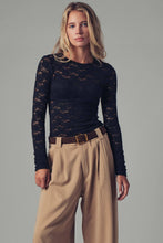 Load image into Gallery viewer, Romantic Floral Stretch Lace Top