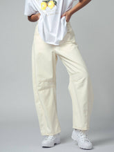 Load image into Gallery viewer, Echo Bootcut Soft Barrel Jeans