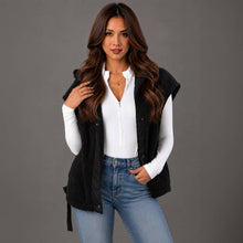 Load image into Gallery viewer, Black Fleece Vest