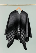 Load image into Gallery viewer, Houndstooth Poncho Taupe