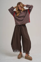 Load image into Gallery viewer, Flowy Balloon Lace Pants