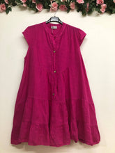 Load image into Gallery viewer, Cap Sleeve Italian Linen dress