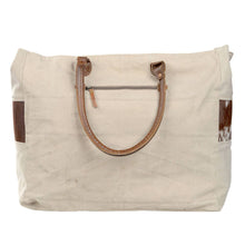 Load image into Gallery viewer, Capital Of Fashion London Tote Bag