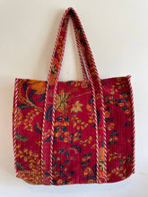 Load image into Gallery viewer, Red Floral Velvet quilted tote bags
