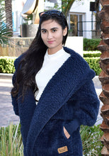 Load image into Gallery viewer, Nordic Beach Cozy Wrap