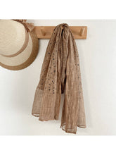 Load image into Gallery viewer, Scarvii - Soft Floral Pattern Scarf