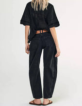 Load image into Gallery viewer, Ladies Mid Rise Wide Leg Barrel Jeans SKP522