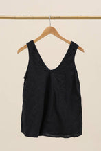 Load image into Gallery viewer, V-neck Tank Top 100% linen
