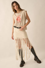 Load image into Gallery viewer, Kiss Kiss Lips Distress Vintage-Wash Graphic Tee