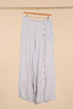 Load image into Gallery viewer, Italian Linen Pants Button Detail