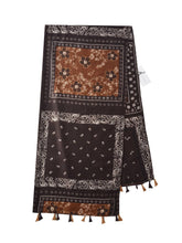 Load image into Gallery viewer, Scarvii - Paisley Pattern Fringed Scarf