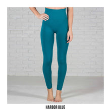 Load image into Gallery viewer, Black Fleece Lined Leggings