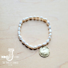 Load image into Gallery viewer, Freshwater Pearl Bracelet with Matte Gold Coin