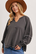 Load image into Gallery viewer, Tawna Oversized Sweatshirt