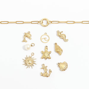 Paperclip Charm Necklace 18k gold PVD