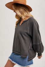Load image into Gallery viewer, Tawna Oversized Sweatshirt