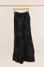 Load image into Gallery viewer, Italian Linen Print Pants