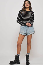 Load image into Gallery viewer, Cool Cuffed Print Shorts