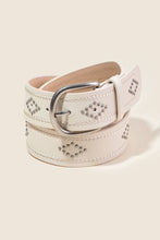 Load image into Gallery viewer, Etched Western Heart Pattern Faux Leather Belt
