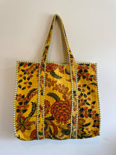 Load image into Gallery viewer, Gold Floral Quilted Velvet Tote Bag