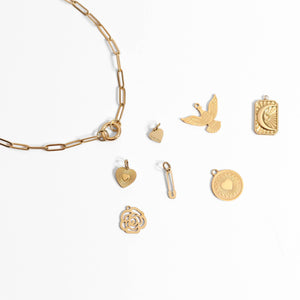 Paperclip Charm Necklace 18k gold PVD
