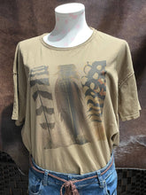Load image into Gallery viewer, LA Feather Tee