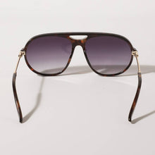 Load image into Gallery viewer, Round Shape Tined Thin Leg Fashion Sunglasses