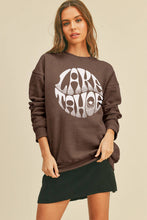 Load image into Gallery viewer, Tahoe Round Logo Graphic Sweatshirt