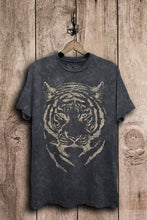 Load image into Gallery viewer, Tiger Face Graphic Tee