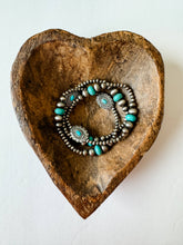 Load image into Gallery viewer, Navajo Pearl &amp; Stone Stackable Stretch Bracelet