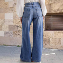 Load image into Gallery viewer, Aria Vintage Washed Straight Leg  Jeans