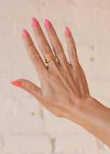 Load image into Gallery viewer, Luxe Gold Wide Paper Clip Link Ring