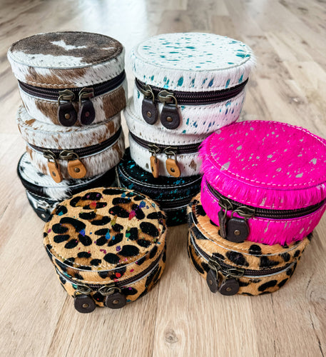 WESTERN COWHIDE ROUND JEWELRY BOX