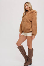 Load image into Gallery viewer, SHERPA HOODIE PULLOVER