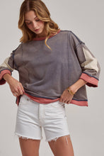 Load image into Gallery viewer, Vintage Wash Star Crop Top