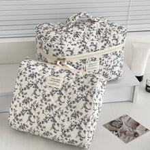 Load image into Gallery viewer, Flower Print Make Up Bag