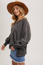 Load image into Gallery viewer, Tawna Oversized Sweatshirt