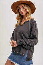 Load image into Gallery viewer, Tawna Oversized Sweatshirt