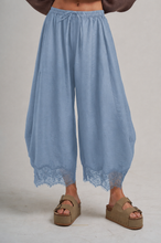 Load image into Gallery viewer, Flowy Balloon Lace Pants