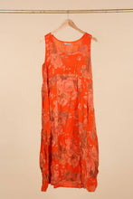 Load image into Gallery viewer, Italian Linen Sleeveless floral dress