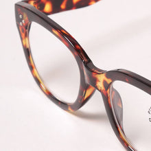 Load image into Gallery viewer, Bold Cateye Reading Glasses