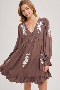 FLOUNCY RUFFLED DRESS EMBROIDERED