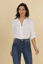 Load image into Gallery viewer, Adore - 100% Italian linen blouse