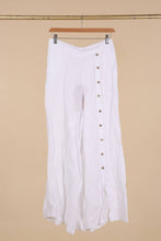 Load image into Gallery viewer, Italian Linen Pants Button Detail