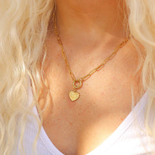 Load image into Gallery viewer, Paperclip Charm Necklace 18k gold PVD